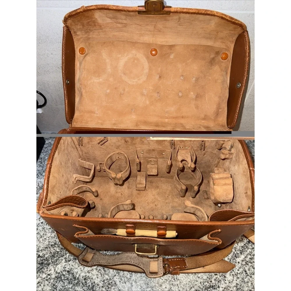 Vintage OMNICA 100 Deluxe West‎ German Leather Camera Bag